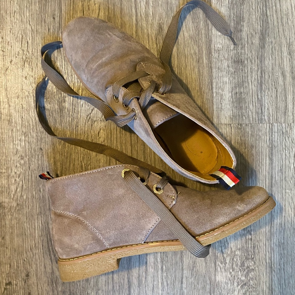 Booties! - Picture 1 of 1